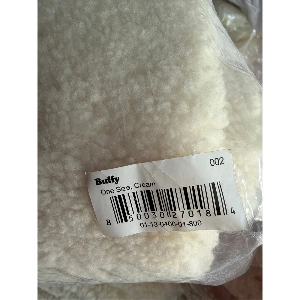 Buffy Wiggle Pillow Cover Cream Sherpa Fleece Body Pillowcase NWOT